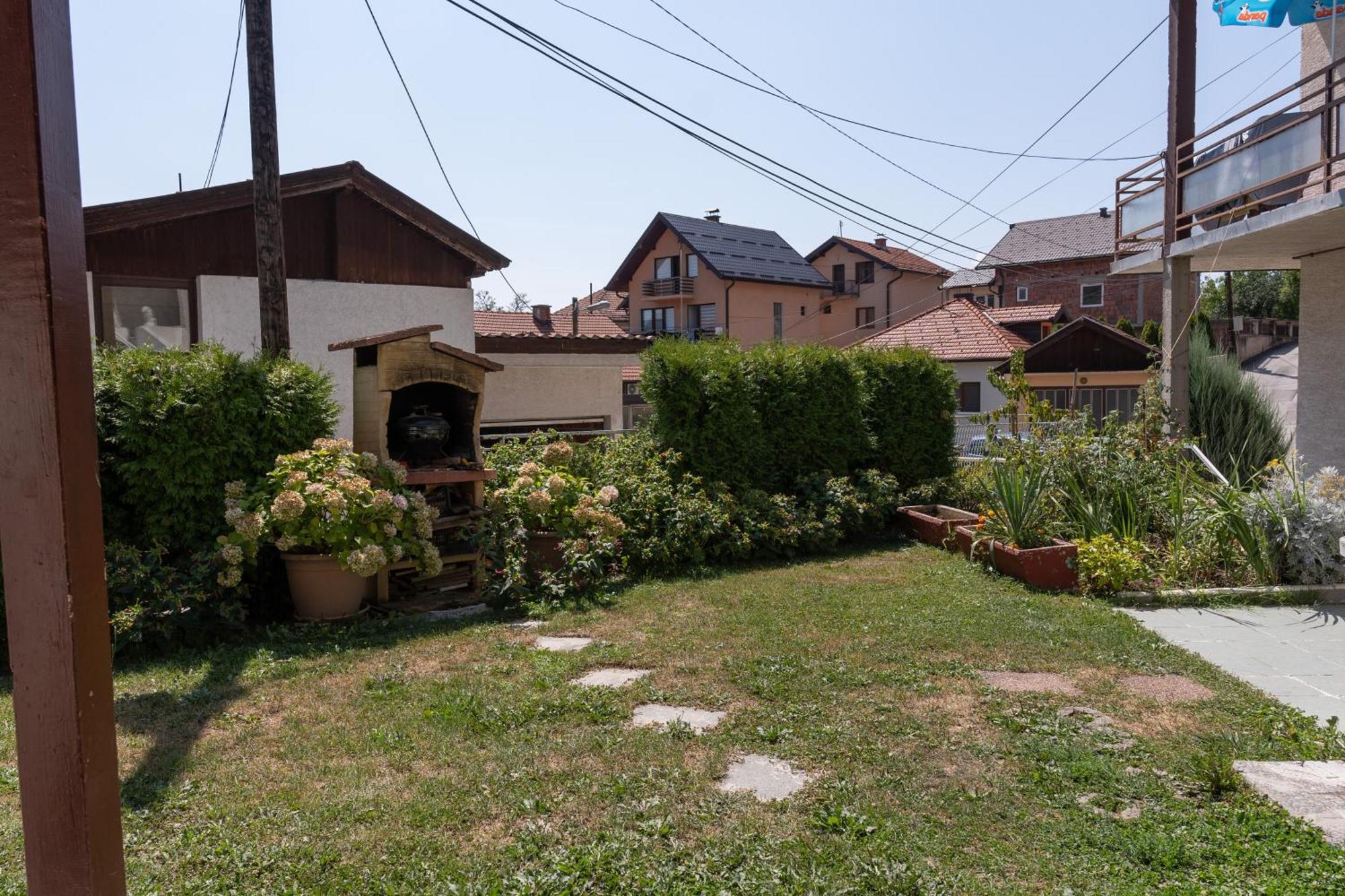 Stari Grad Apartment-Free Parking Сараєво Екстер'єр фото